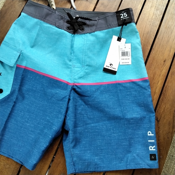 Boys Rip Curl Board Shorts - Picture 5 of 6